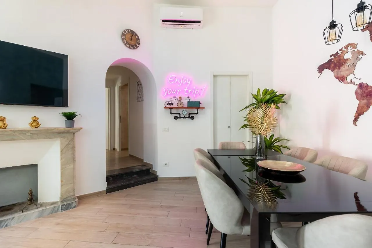 Maison Piazza Di Spagna Ρώμη